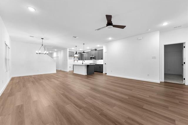 Photo - 515 Meadowlark Dr