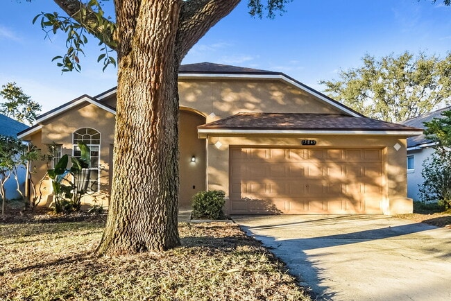 Photo - 15849 Green Cove Blvd