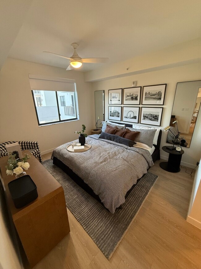 Photo - 2551 NE 195th St Unit B8