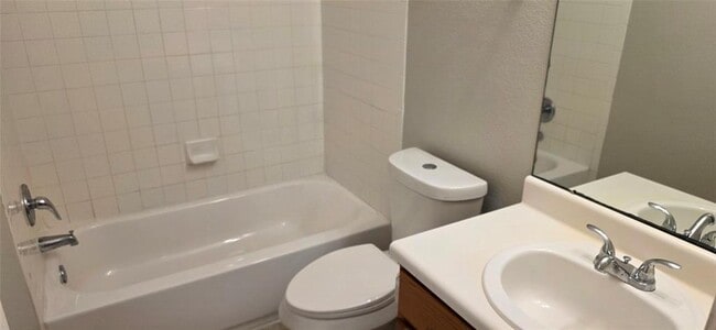 Photo - 1304 Anna Palm Way