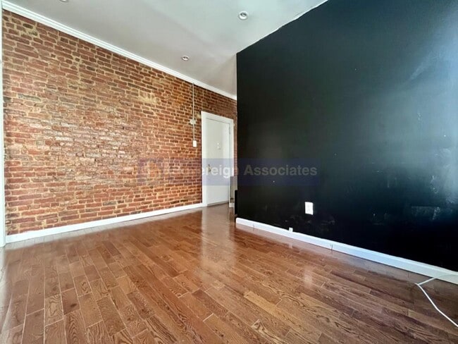 Photo - 536 W 158th St Unidad 63