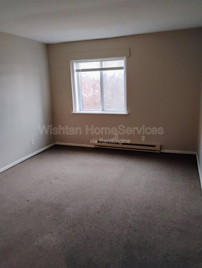 Photo - 218 Charleston Blvd Unit 5