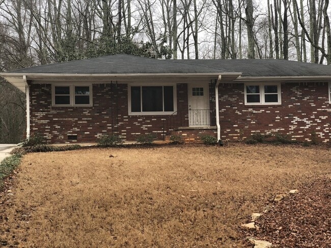 Building Photo - Wonderful 3 Bedroom 2 Bathroom Ranch Style Home!