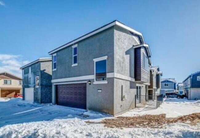 Photo - 913 Garden Ct