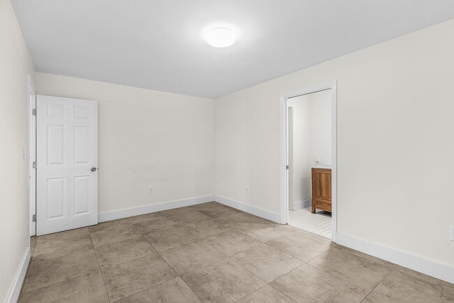 Photo - 2700 Shoreview Dr