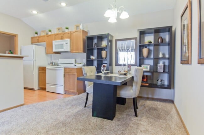 Photo - Albany Commons