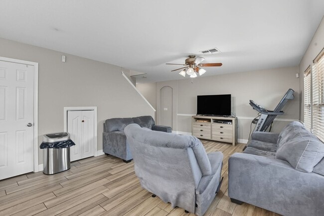 Photo - Beautiful 2-Story Home with Modern Upgrade...