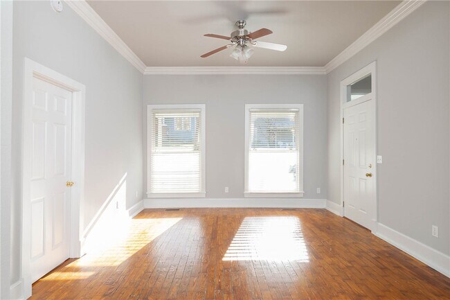 Photo - 349 Rollston Ave