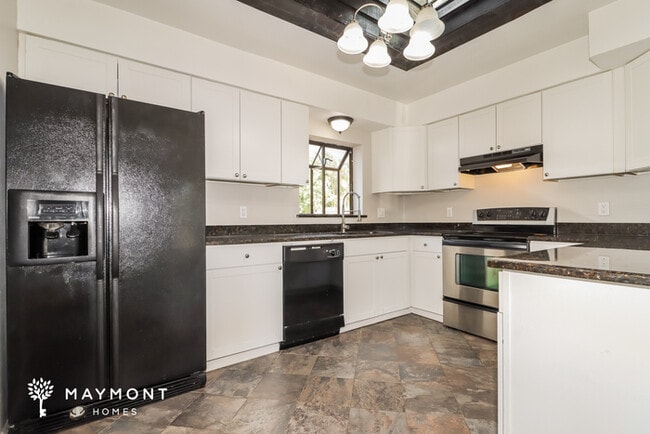 Photo - 10849 60th Ave N