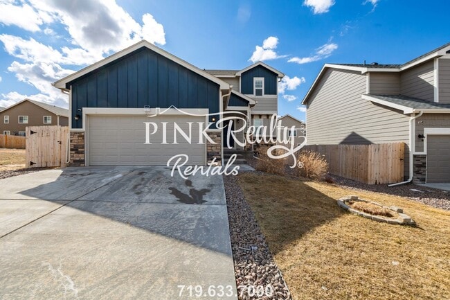 Stunning 3 Bedroom Home in Lorson Ranch wi... - Stunning 3 Bedroom Home in Lorson Ranch wi...