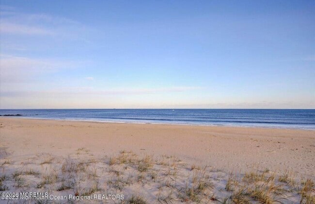 Building Photo - 1 Roseld Ave Unit C23 (First Floor Ocean)