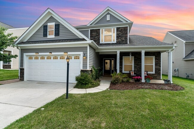 Building Photo - Beautiful 4/3 in High Point
