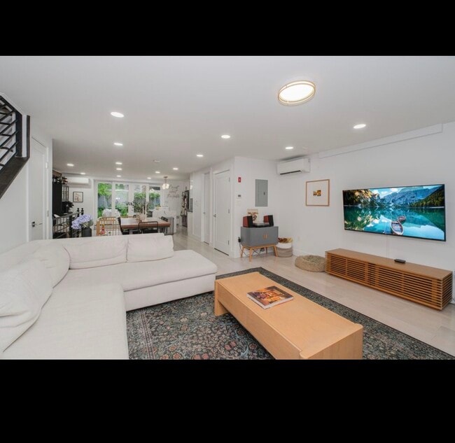 Photo - 214 Patchen Ave Unit 1