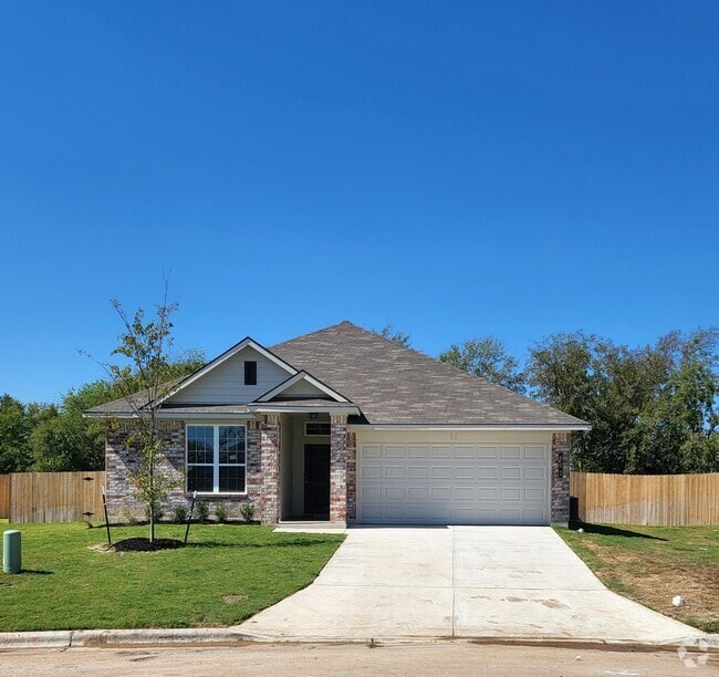 Building Photo - 602 Hollyhock Dr Rental