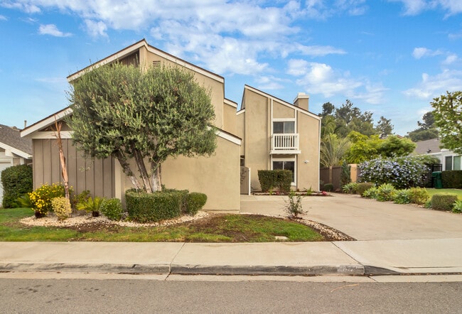 4501 Pinyon Tree Ln