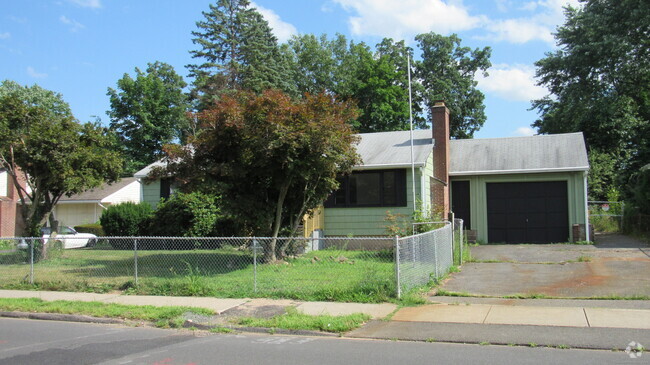 Building Photo - 282 Louisiana Ave Rental