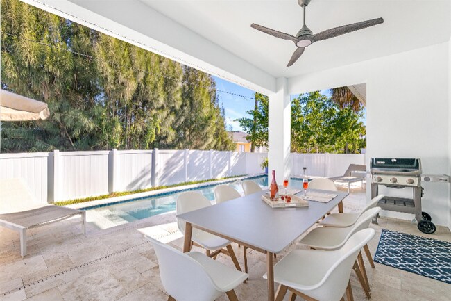 Photo - 767 110th Ave N