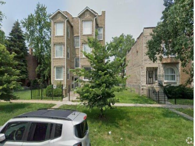 Building Photo - 3302-3304 W Fulton Blvd Unit 302 Rental