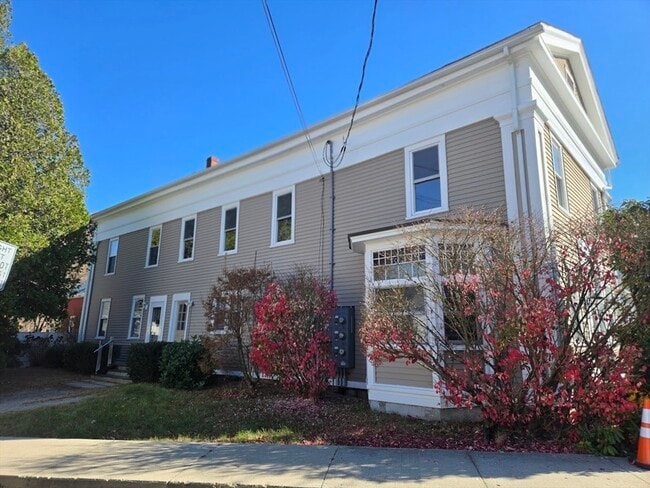 Photo - 15 Main St Unit A