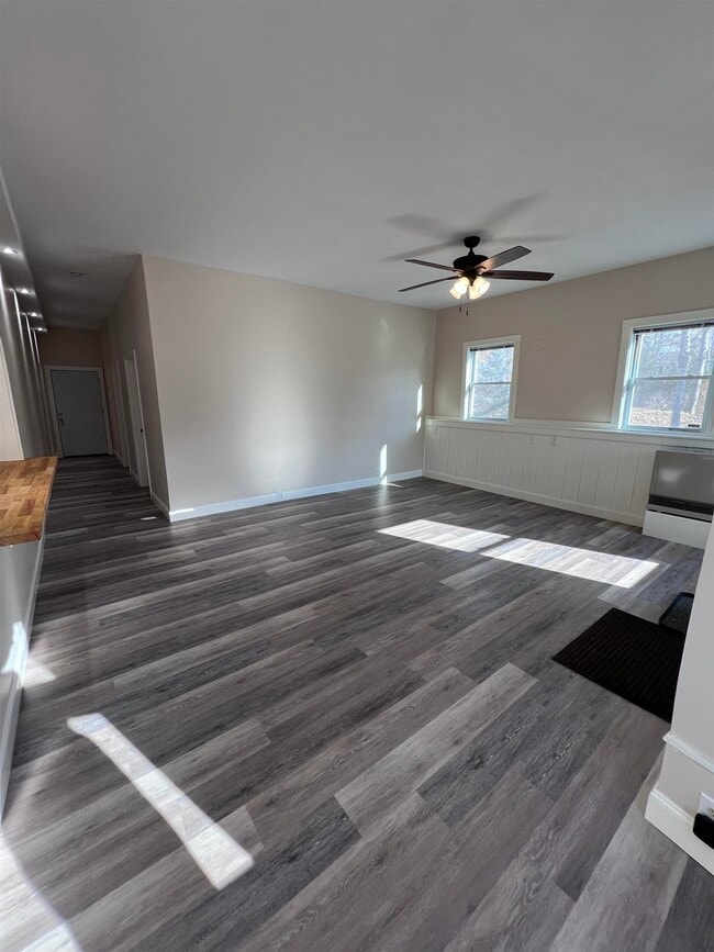86 Main St Unit 1
