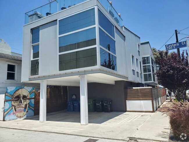 Building Photo - 487-489 CARROLL AVE. Unit 487 CARROLL AVE. Rental