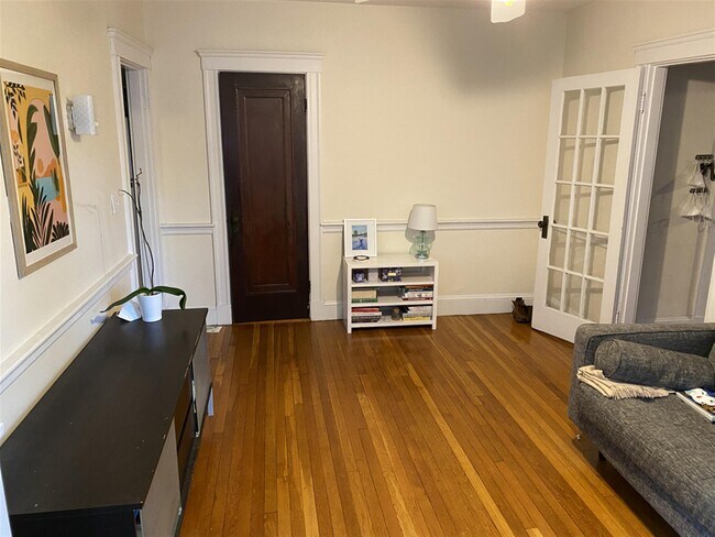 Photo - 27 Ellery St Unit 3