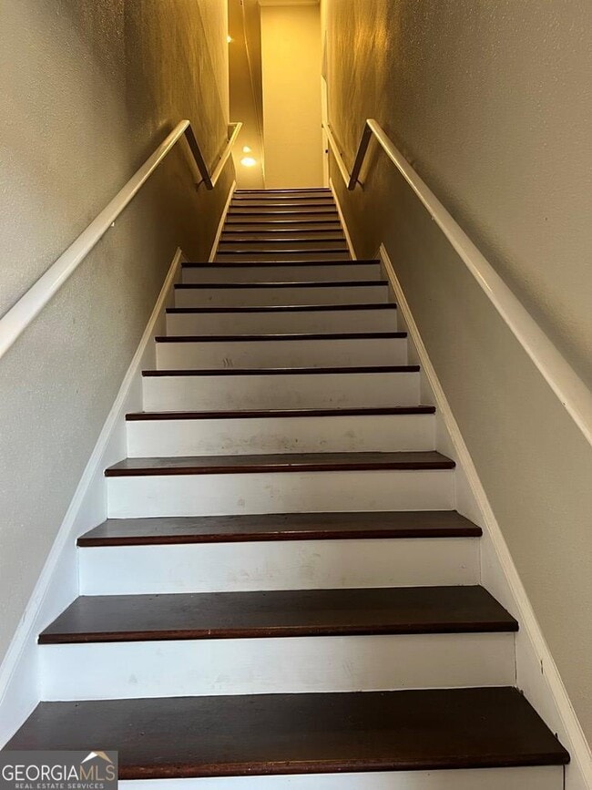 Photo - 128 W Jackson St