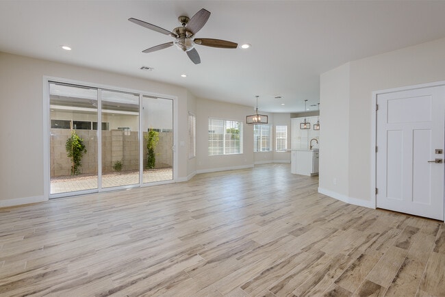 Photo - Gifford Groves