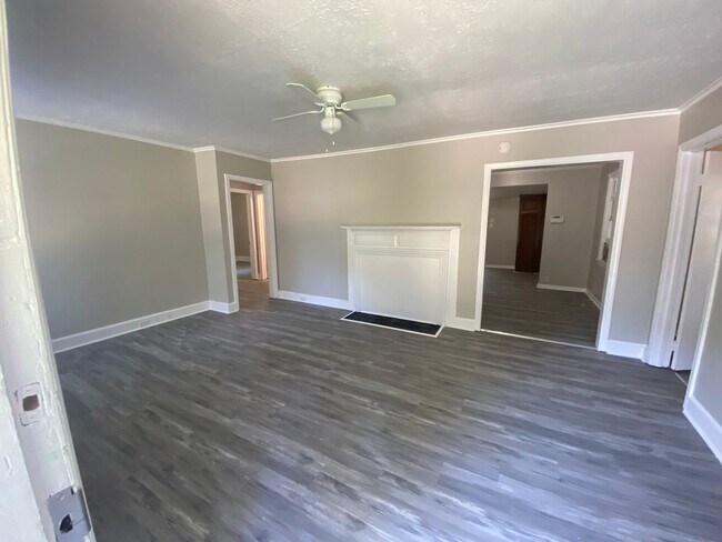 Photo - ***ON HOLD***2 or 3 Bedroom / 1 Bathroom H...