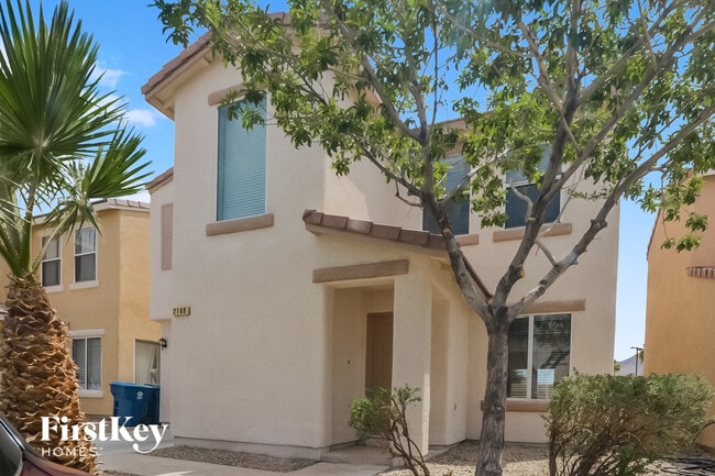 2148 Casa Ladera St
