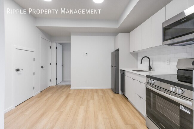 Photo - Modern 1 Bed, 1 Bath Basement/Lower | No P...
