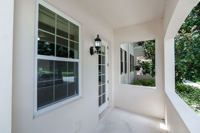 Photo - Beautiful 3/3 w/ 2 Car Garage in Gated Vil...