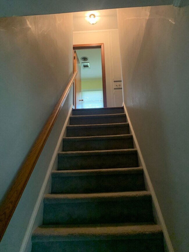 Photo - Charming 4B/3.5B Home!