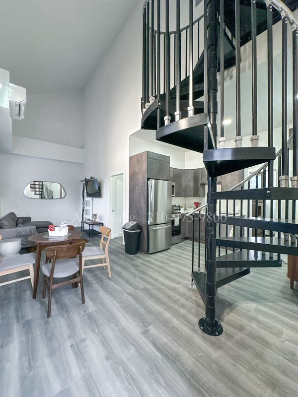 Photo - 316 Toledo St