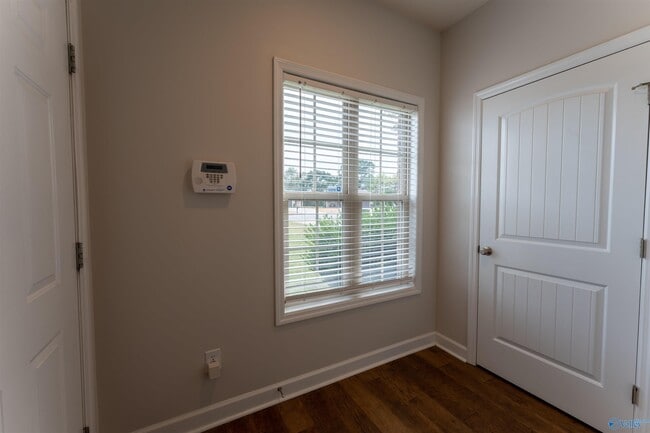 Photo - 105 Kaleigh Paige Cir