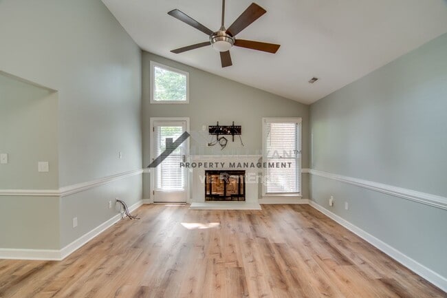 Photo - 5500 Fortunes Ridge Dr