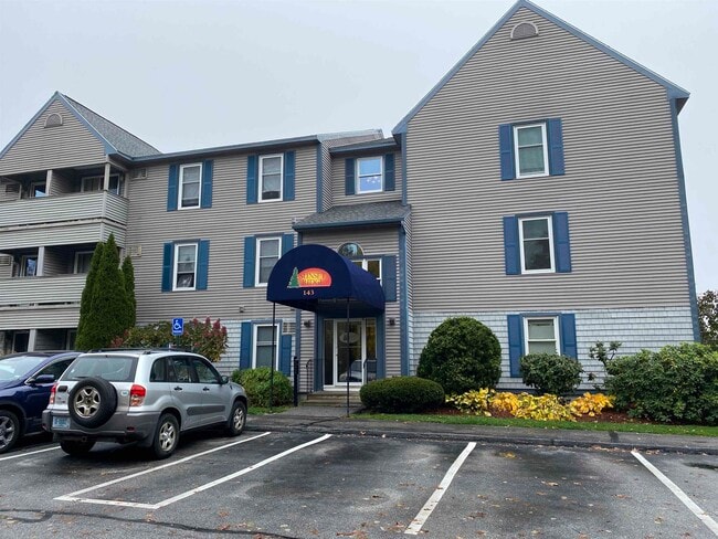 147 Eastern Ave Unit 104