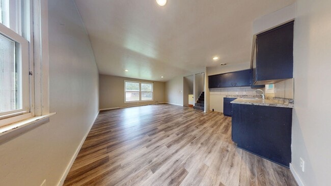 Photo - Nice 3 Bedroom Bi-Level with Garage!