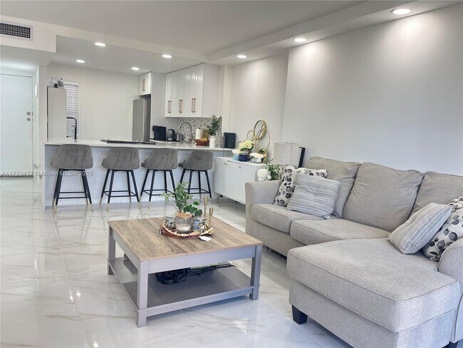 Photo - 3101 N Country Club Dr Condo Unit 406