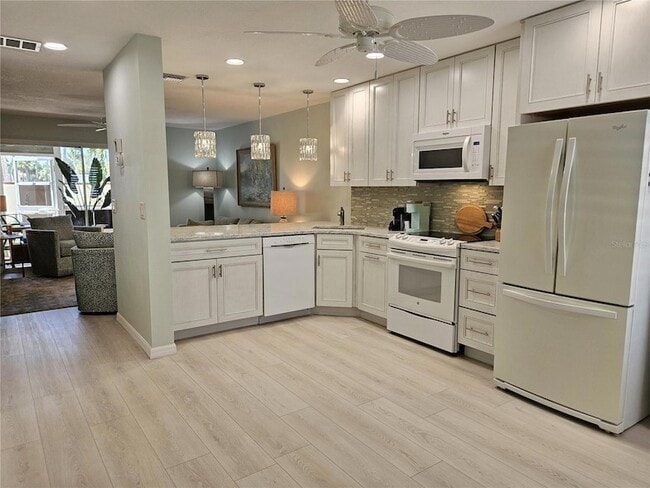 Photo - 744 Cadiz Rd