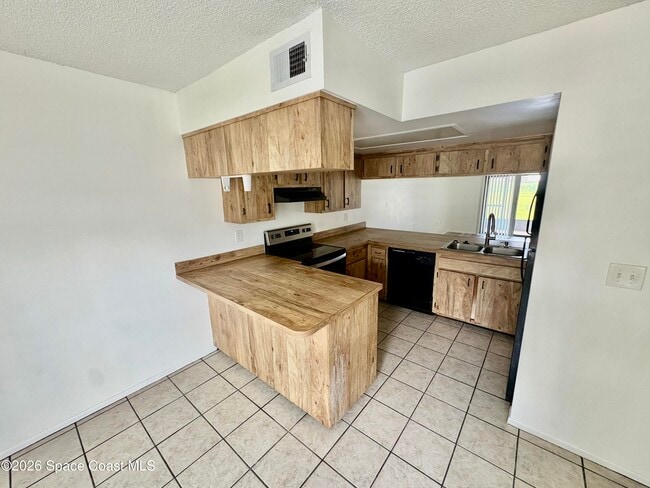 Photo - 420 Catamaran Dr Unit 93