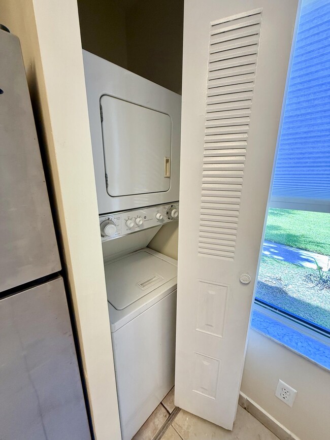 968 Coral Club Dr Unit 968