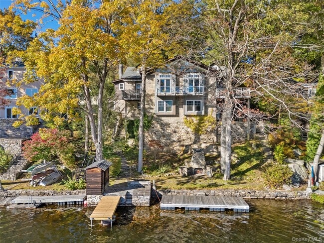 Photo - 50 Cove Rd