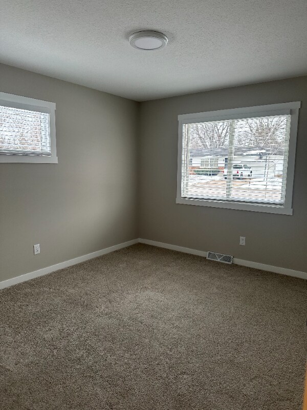 Photo - 605 N Grove St