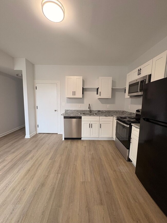 Photo - 2633 N Charles St Unit 2