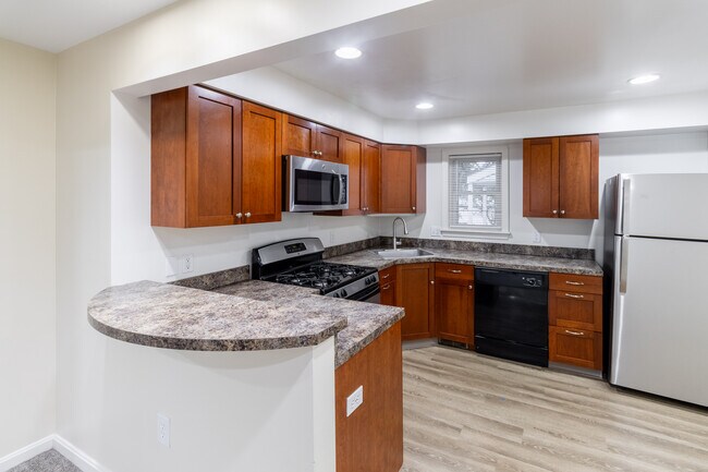 Photo - Newport Landings Apartment Community