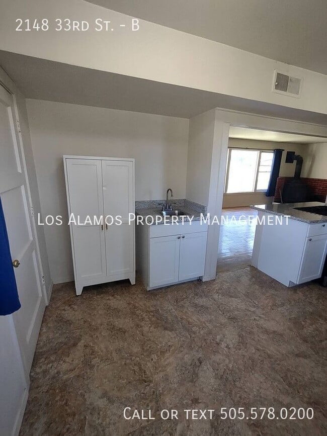 Photo - 2148 33rd St