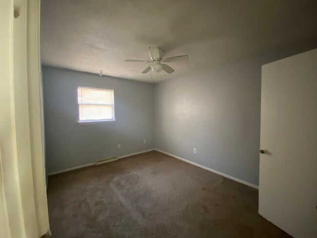 Photo - Two Level Condo in SW Columbia
