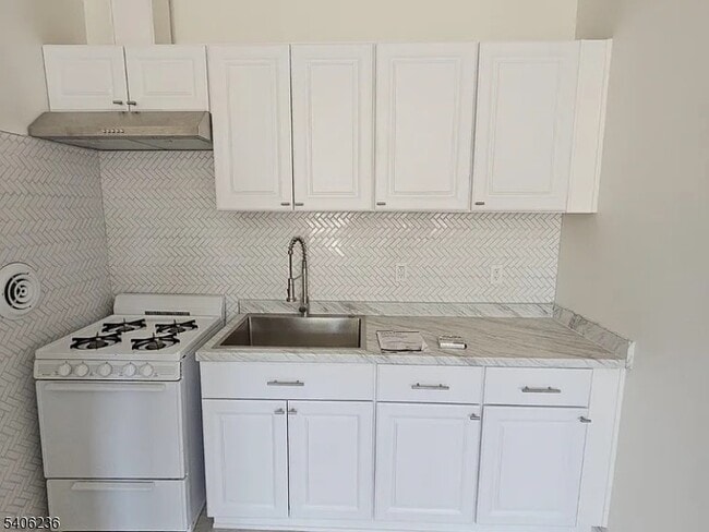 Photo - 502 Washington Ave Unit 1