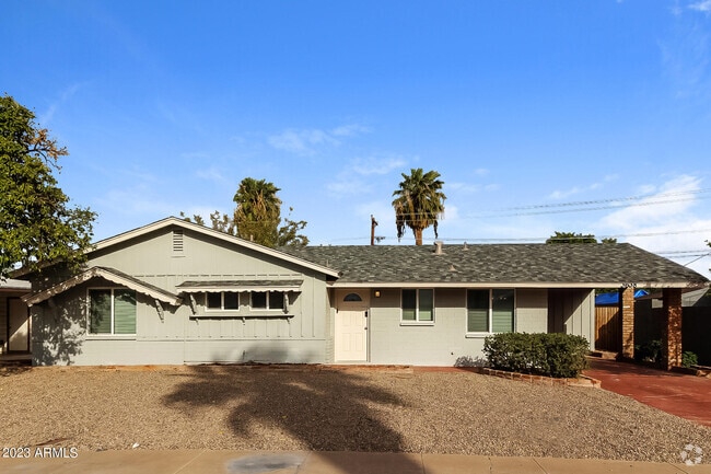 Building Photo - 3638 W Luke Ave Rental